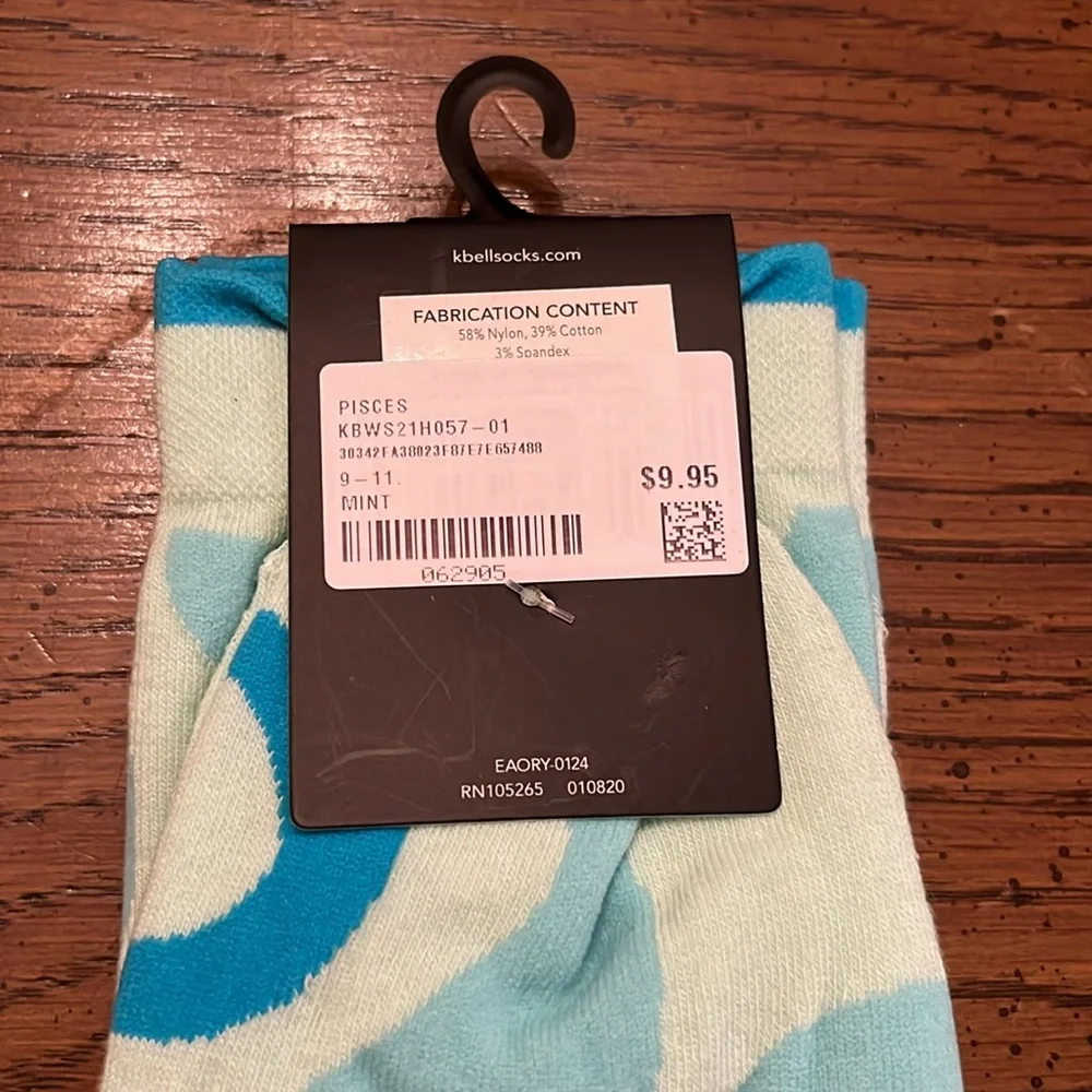 K.‎ Bell Pisces crew socks, NWT